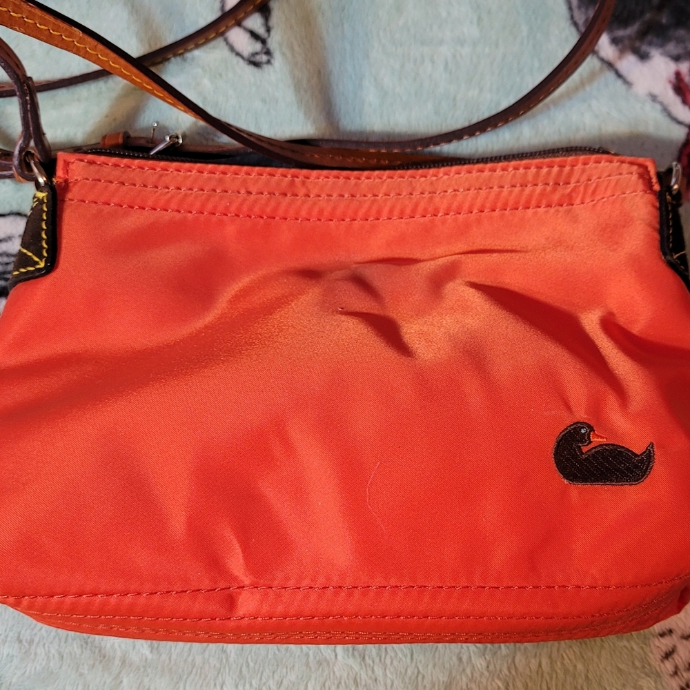 DOONEY&BOURKE ORANGE NYLON CROSSBODY BAG -6X9X2.5